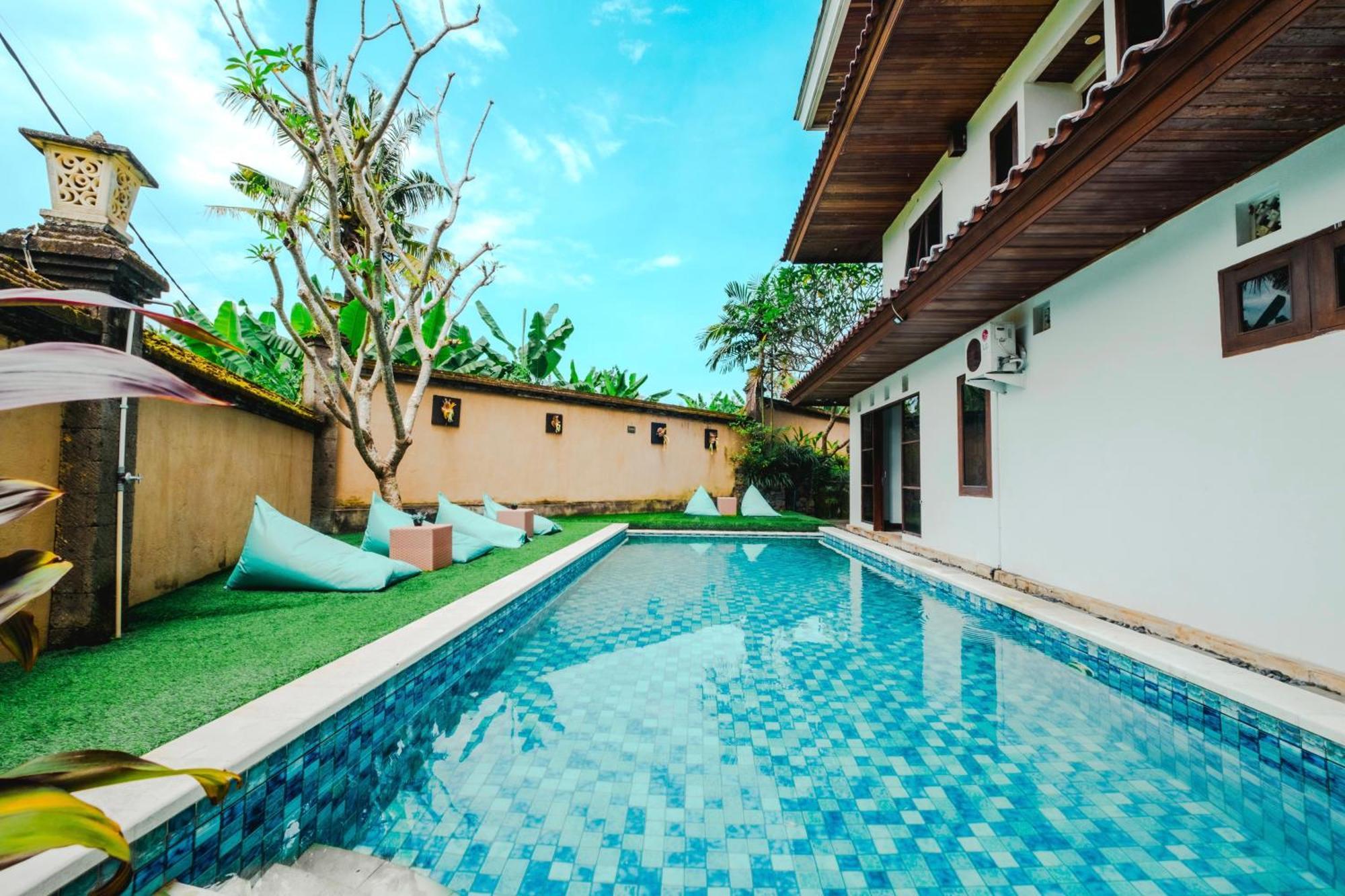 Starloka Saba Bali Hotel Blahbatu Ngoại thất bức ảnh