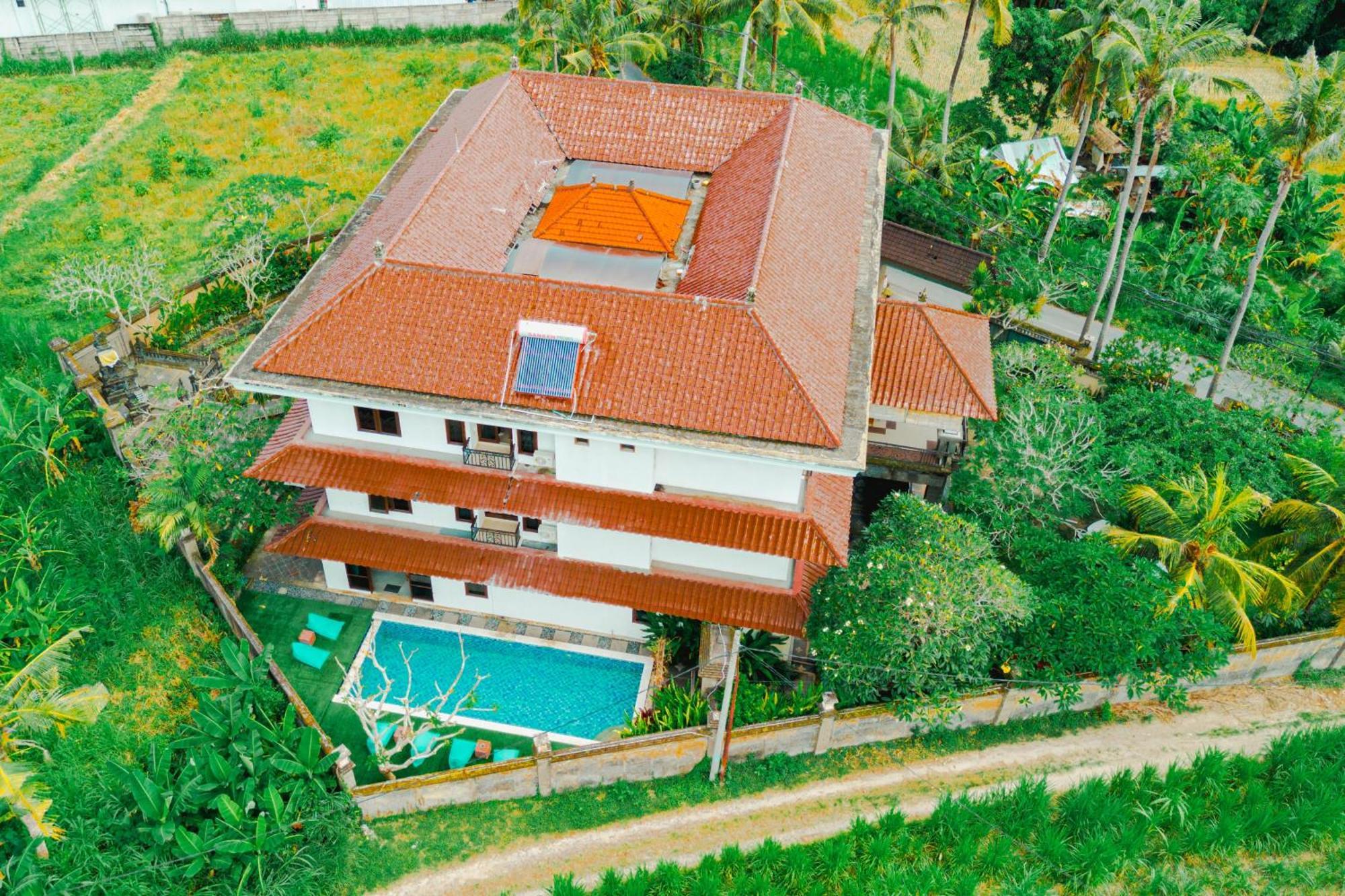 Starloka Saba Bali Hotel Blahbatu Ngoại thất bức ảnh