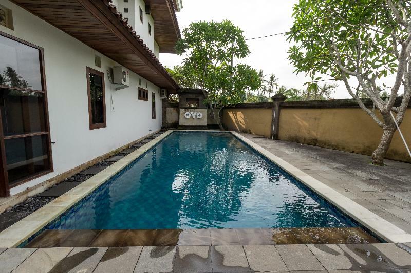 Starloka Saba Bali Hotel Blahbatu Ngoại thất bức ảnh